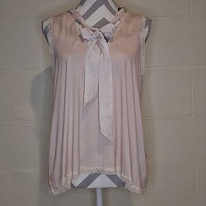 POL Relaxed Fit Top W/ Lace Trim on Arm & Hem Self-Tie Neckline Small Blush Pink